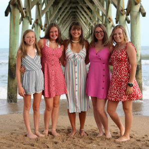 Meet your Posher, Chrissy